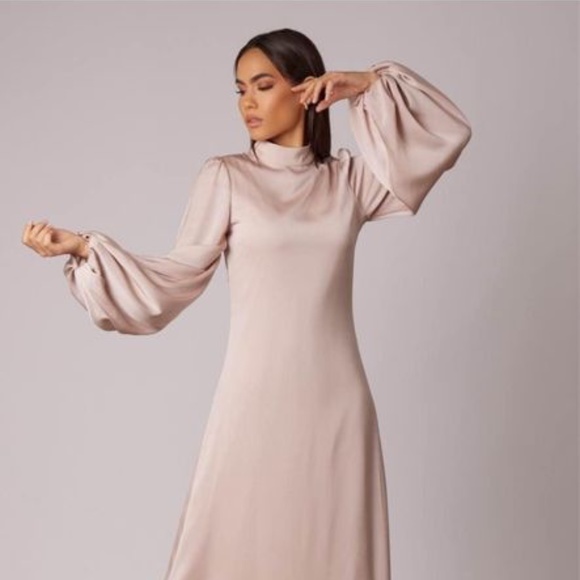 Zahraa the Label Evening Gown - Picture 1 of 4